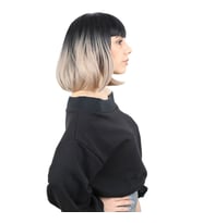 Kısa Küt Perçemli Fiber Sen Peruk / Siyah / Küllü Bebek Sarı Ombreli