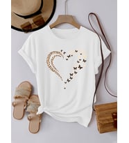 Unisex Leopar Kelebekli Kalp Tasarım Basklı Tshirt (A.Beyaz)