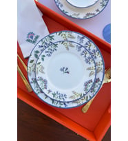 Mor Çiçek Desenli 6 Kişilik 19 cm Kanaviçe Porselen Pasta Tabağı Takımı