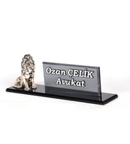 Aslan Biblolu Modern İsimlik Alanlı Ofis Masa Dekoru (Yeşil-Sarı)