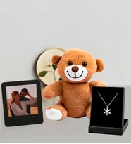 Kişiye Özel 25cm Peluş Ayıcık Ve Fotoğraflı Siyah Çerçeve Ve Kartanesi Kolye