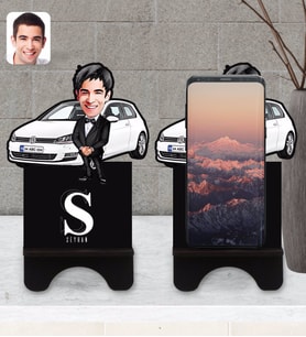 BK Gift Kişiye Özel Plakalı Erkek Volkswagen Golf Karikatürlü Ahşap Biblo Telefon Standı-1
