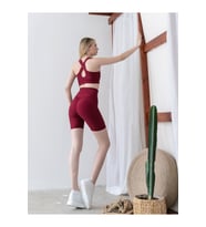 Bordo Arkası Büzgülü ( Scrunch Butt ) Midi Spor Şort Tayt