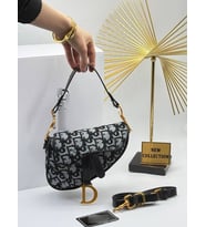 Kadın Omuz Çantası Çapraz Askılı Kapaklı Size 15/18 Cm (08)