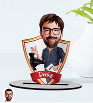 BK Gift Kişiye Özel İsimli Erkek Yönetmen Karikatürlü Ahşap Biblo Model-1
