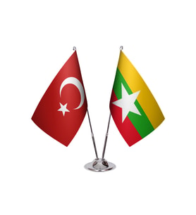Myanmar İkili Masa Bayrağı