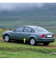 VW Passat B5 1997-2000 Sol Arka Kapı Çıtası Siyah Plastik 3B0853753