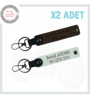 Koyu Kahve - Beyaz, Motosiklet 2'li Anahtarlık, Özgürlüğün Sesi Kişiye Özel Plaka Yazılı Hediye