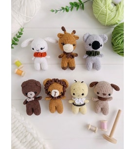 7'li Minik Amigurumi Oyun Arkadaşı Oyuncak Seti (KOALA,ZÜRAFA,TAVŞAN,AYICIK,ASLAN,ARI,KÖPEK)