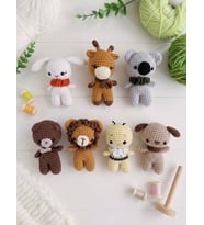 7'li Minik Amigurumi Oyun Arkadaşı Oyuncak Seti (KOALA,ZÜRAFA,TAVŞAN,AYICIK,ASLAN,ARI,KÖPEK)