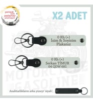 Biker Stiline Uygun İsim Plaka ve 0 + Kan Grubu Yazılı Acil Durum Deri x2 Anahtarlık Seti, Beyaz-Syh (Çok Renkli)