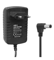 Powermaster PM-16737 5 Volt - 3 Amper 5.5*2.5 Mm Uçlu Plastik Kasa Adaptör