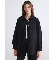 LCWAIKIKI Classic Siyah Gömlek Yaka Oversize Kadın Jean Ceket