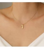 925 Ayar Gümüş Deniz Atı Kolye (Altın)