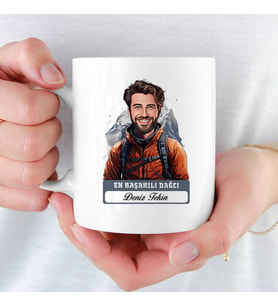 Erkek Dağcıya hediye Karikatürlü ve İsimli Kupa Bardak