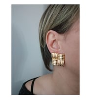 Lente Aksesuar Kare Form Çizgi Küpe - Özel Seri Marka Model Küpe (Gold)