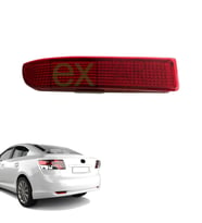 TOYOTA AVENSİS ARKA TAMPON REFLEKTÖRÜ SOL TARAF 2009 -2012 AVENSİS ARKA KEDİ GÖZÜ