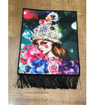26X22 CM PÜSKÜLLÜ ÇİÇEKLİ KIZ GÖRSELLİ APLİKE DİKİŞ AKSESUARI