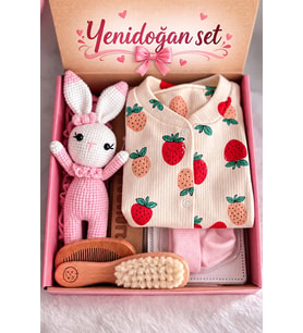 Yenidoğan Bebek Hediye Tulum Kutusu Oyuncaklı Kız Premium Set