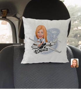 BK Gift Kişiye Özel İsimli Kadın Kaptan Pilot Karikatürlü Kare Araç Koltuk Yastığı-1