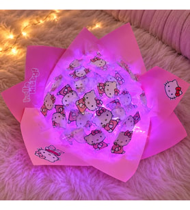 Hello Kitty LED Işıklı Hediye Buketi - El Yapımı Özel Tasarım Sevgiliye ve Doğum Günü Hediyesi