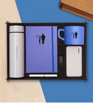 Öğretmenler Günü Premium Hediye Seti & Dereceli Termos, Powerbank, USB Bellek, Defter, Kalem, Kupa Bardak