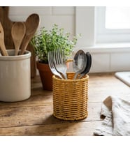 Yuvarlak Hasır Dokulu Plastik Rattan Kaşıklık &amp;amp; Çatallık – Askılı Kendiliğinden Tutmalı Çok Amaçlı Mutfak Organizeri (5680)