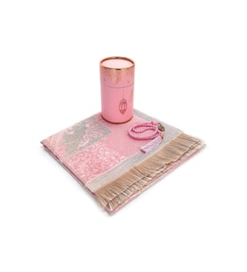 Seccadeli ve İnci Tesbihli Özel Silindir Kutulu Set Pembe