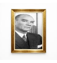 Tablore Atatürk Siyah Beyaz Nostaljik Fotoğraf Altın Çerçeveli Tablo - Klasik Atatürk Portresi