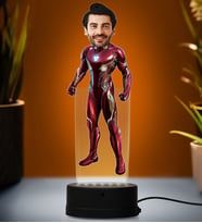 Doğum Günü Hediyesi,Sevgiliye Hediye, Kişiye Özel Fotoğraflı İron man Karikatür 3D Led Lamba (Beyaz)