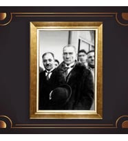 Altın Varaklı Çerçeveli Paspartulu Atatürk Tablo TR0834 (Gold)