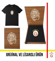 Galatasaray Lisanslı 5 Yıldız Büyük Logolu Siyah T-Shirt Aslan Ahşap Kutulu E251402
