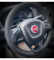 DİKİŞLİ DİREKSİYON KILIFI İTHAL SİYAH DERİ SİYAH DİKİŞLİ FIAT DOBLO İÇİN