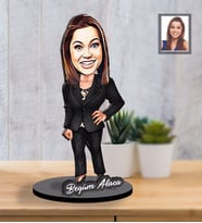 Kişiye Özel İş Kadını Karikatürlü İki Katmanlı Ahşap Biblo Bayan-23