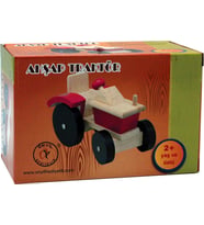 Onyıl Hediyelik Kutuda Ahşap Traktör