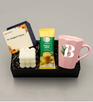 Kişiye Özel Pembe Kupa & Bubble Mum & Vanilla Latte Hediye Seti