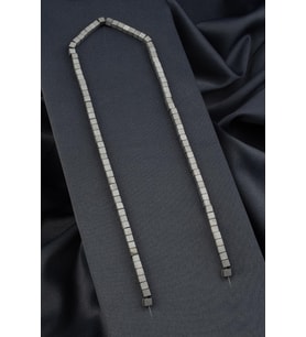 Hematit Doğal Taş Mat Açık Gri Kare Kesim 4x4mm Dizi [AA]