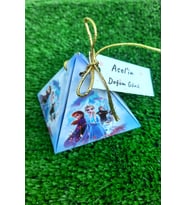 30 Adet Elsa Karakterleri Gold İpli  Piramit Kutu  - Şeker Kutusu - Spiderman (Kahverengi)