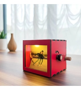 eJOYA Bi Kutu Hatıra Kişiye Özel Fotoğraflı Fotobox Işıklı Döner Albüm e116198 (Kırmızı)