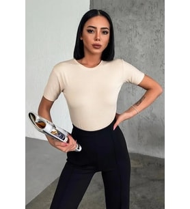 Rahat Ve Şık Kısa Kollu Bisiklet Yaka Likralı Viskon Penye Body Bej