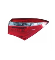 Toyota Corolla Arka Dış Stop (Ledsiz) Sağ 2014 Sonrası Uyumlu