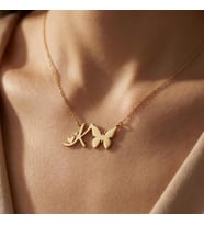 Kişiye Özel 925 Ayar Gümüş Kelebek Detaylı Şık Harf Kolye (Gold)