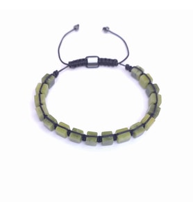 Clays Jewellery Yeşim Taşı Küp Kesim Makrome Bileklik