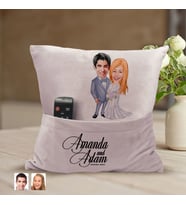 BK Gift Kişiye Özel Sevgililer Karikatür Tasarımlı Organizer Kumanda ve Atıştırmalık Cepli Pembe Kırlent Yastık-104 Arkadaşa Hediye, Cepli Yastık