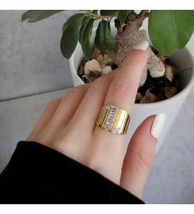 L Harfi Baget Taşlı Gold Kaplama Gümüş Yüzük