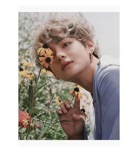 Taehyung Çiçek Çocuk Tablo Ahşap Poster Dekoratif Kod2549