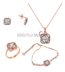 Söğütlü Silver Gümüş taşlı dörtlü takım