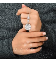 2.20 Karat Baget Pırlanta Kolye