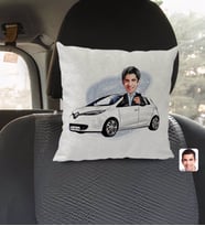 BK Gift Kişiye Özel Plakalı Erkek Renault Zoe Karikatürlü Kare Araç Koltuk Yastığı-1