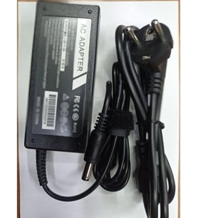 15 volt 3 amper standart uçlu adaptör 15 volt 3 amper 5.5 mm 2.5 mm adaptör